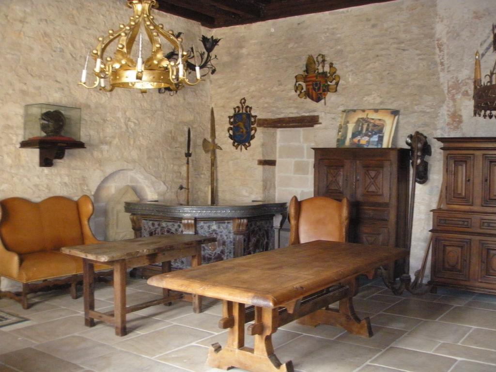 Auberge De L'Abbatiale Auberive Exteriér fotografie